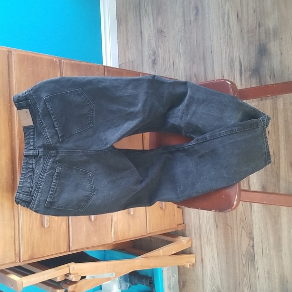 Brand new without tags Aero Mom jeans with dark accent patches - Picture 3 of 3